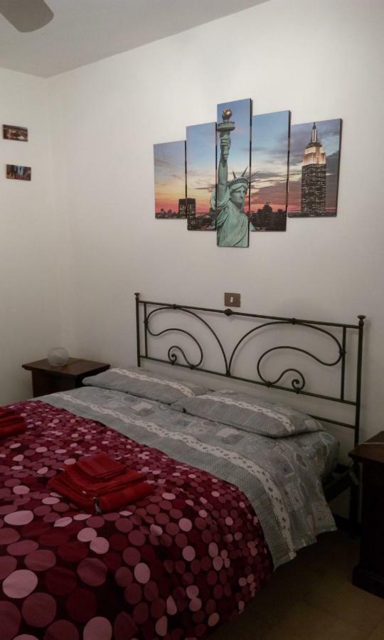 Cristina'S Flat Apartment Asti Bagian luar foto